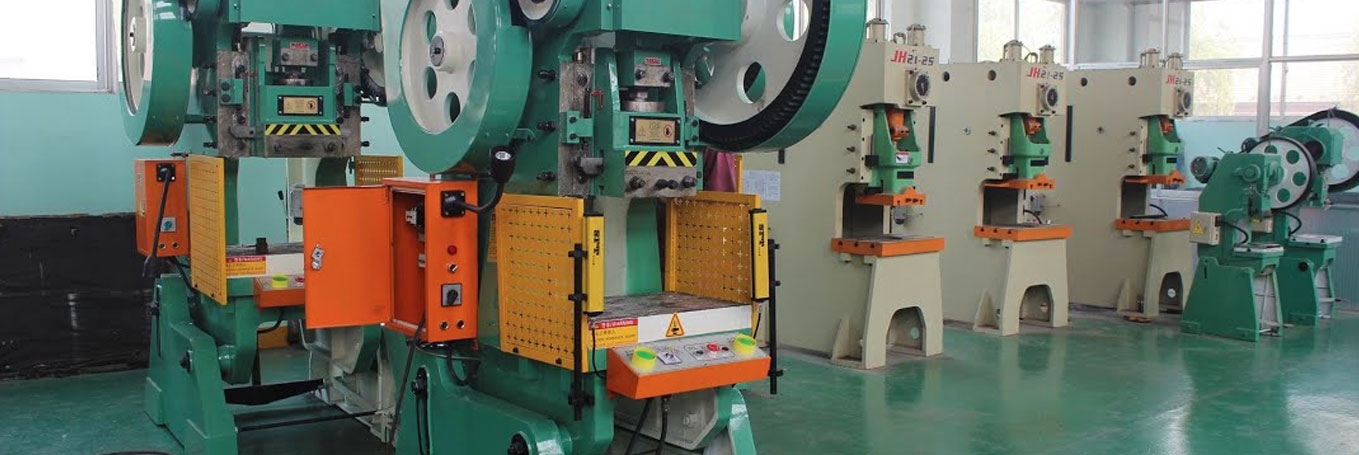 Comparing the Different Types of Machine Presses, Blog Posts